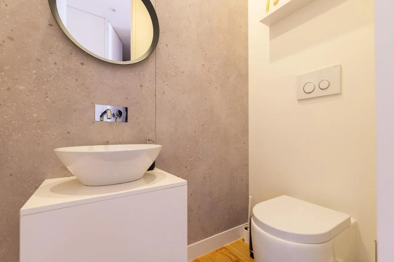 Charming Apartment Graca, 354 Lisbon