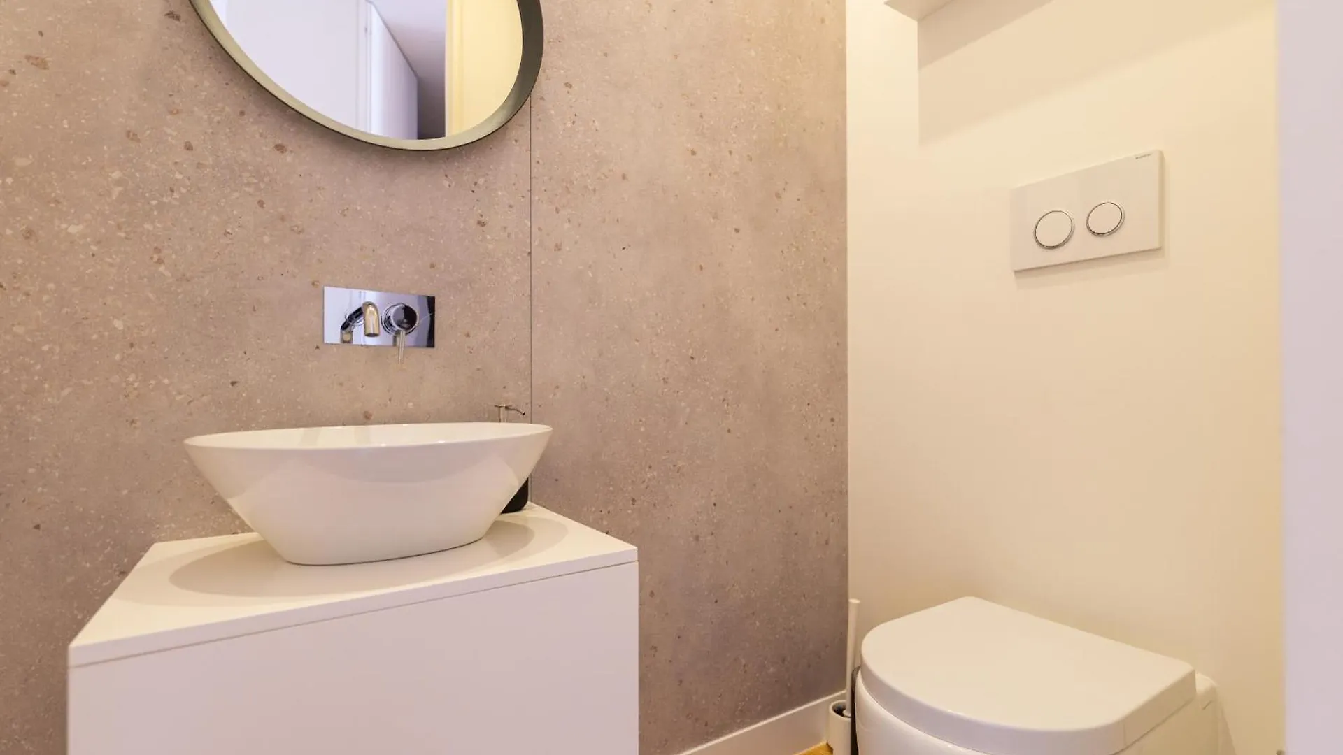 Charming Apartment Graca, 354 Lisbon